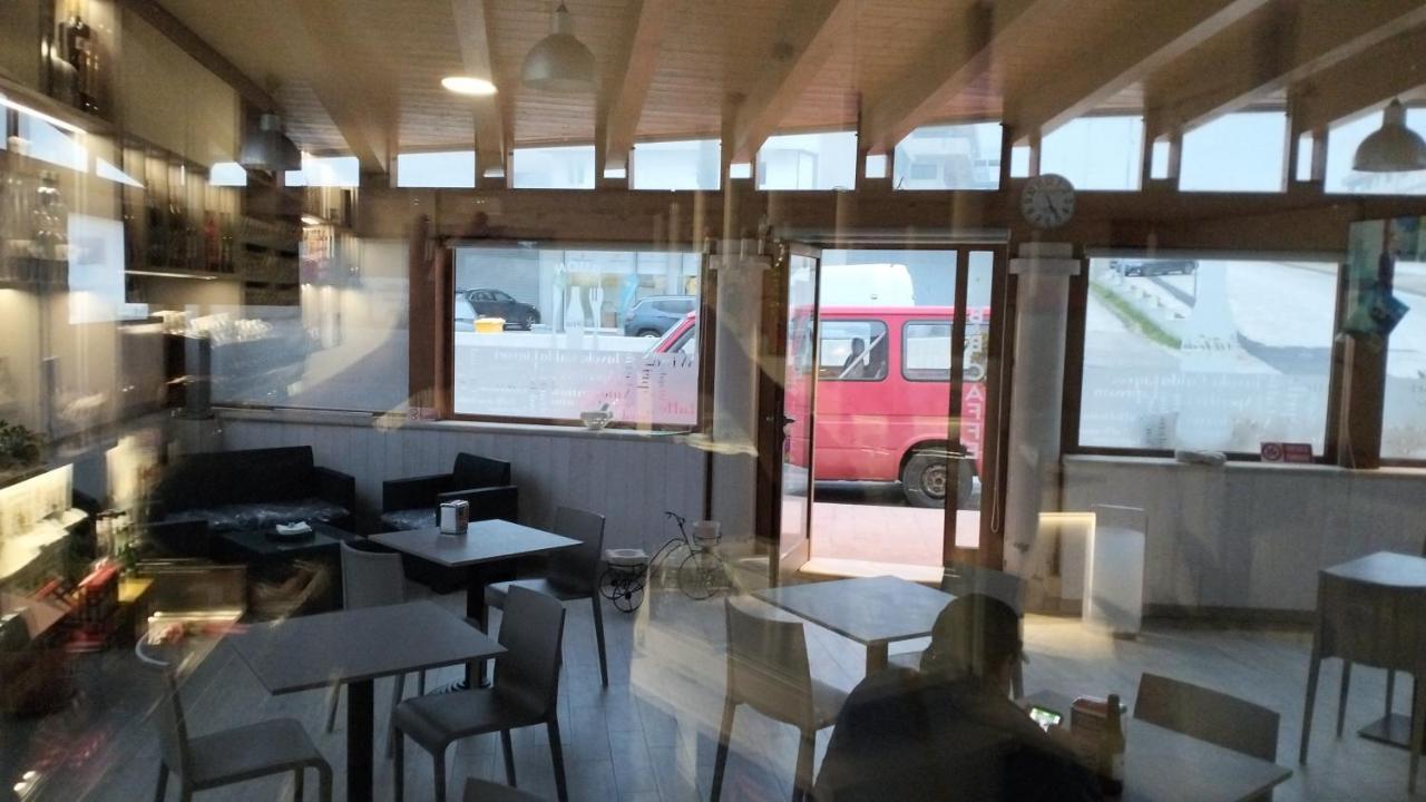 B&B Caffe Noci Exteriör bild